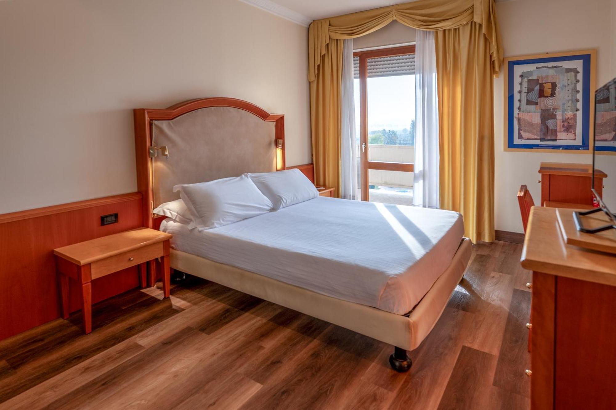 Galzignano Resort Terme & Golf - Hotel Sporting Galzignano Terme Εξωτερικό φωτογραφία